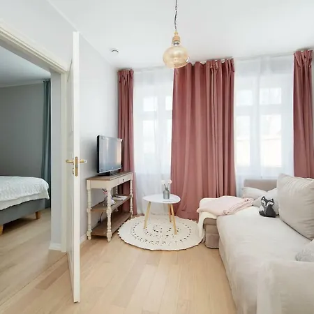 Modern Quiet Kalamehe 3 Near Center Apartment Parnu